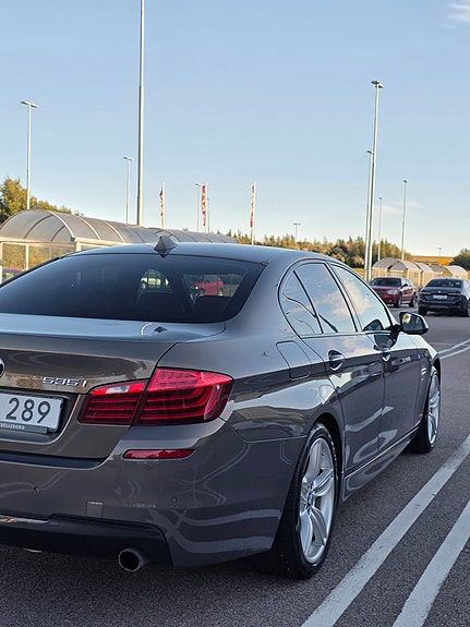 BMW 535i 7 of 13