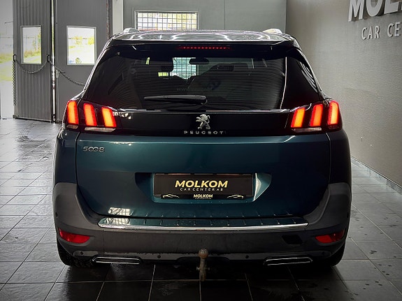 Peugeot 5008 7 of 16