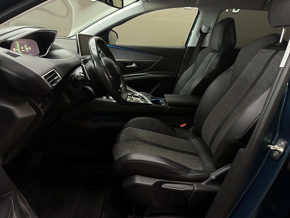 Peugeot 5008 8 of 16
