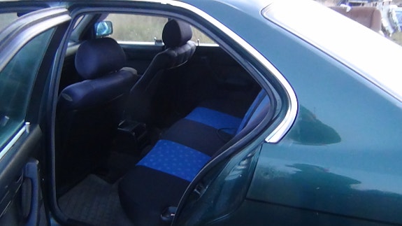 BMW 520i 6 of 11