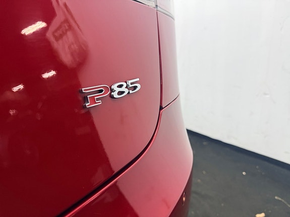 Tesla Model S 10 of 21