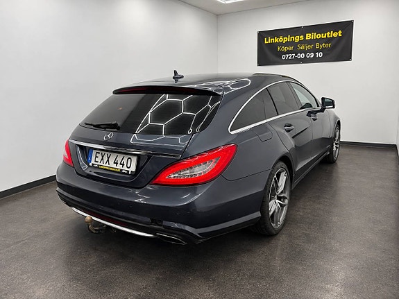 Mercedes-Benz CLS350 5 of 21