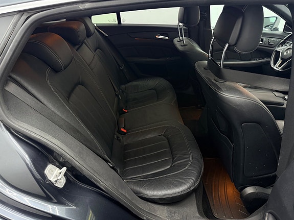 Mercedes-Benz CLS350 10 of 21