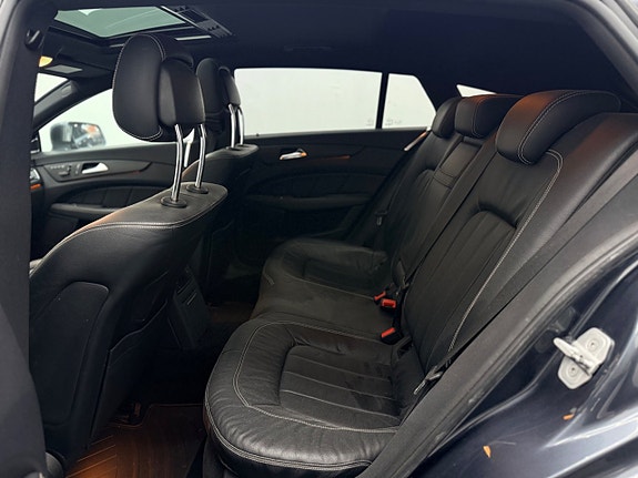 Mercedes-Benz CLS350 11 of 21