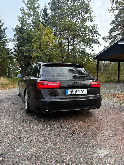 Audi A6 4 of 5