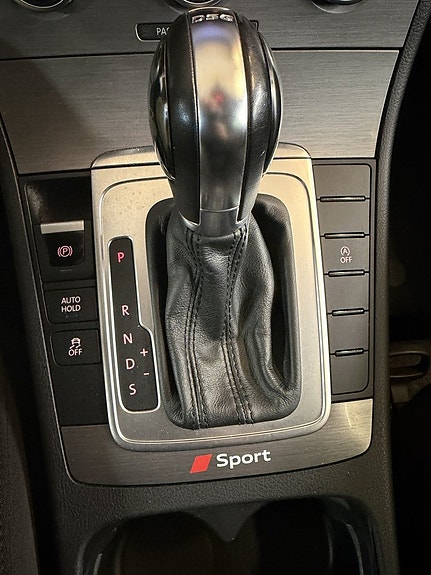Volkswagen Passat 14 of 14