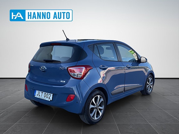 Hyundai i10 5 of 30
