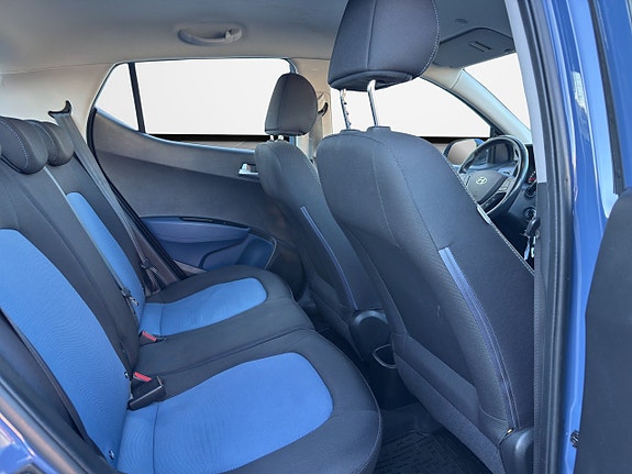 Hyundai i10 16 of 30