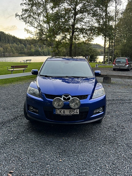 Mazda CX-7 2 of 9