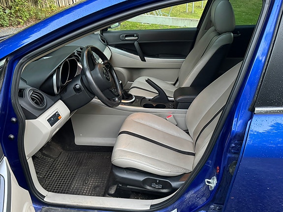 Mazda CX-7 5 of 9