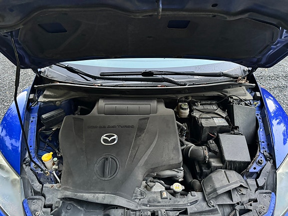 Mazda CX-7 8 of 9