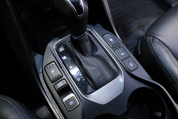 Hyundai Grand Santa Fe 27 of 30
