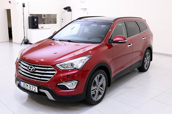 Hyundai Grand Santa Fe 7 of 30