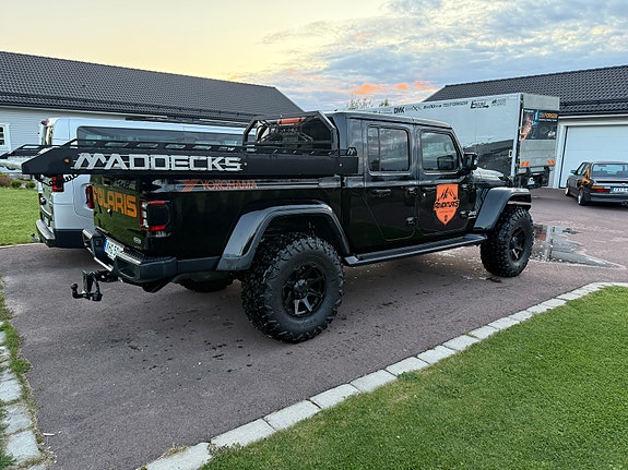 Jeep Gladiator 3 of 11