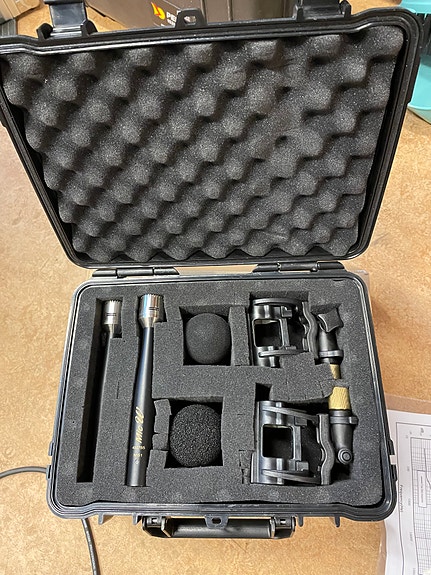 Product image 1 of 6
