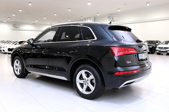 Audi Q5 7 of 28