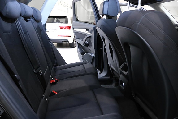 Audi Q5 18 of 28