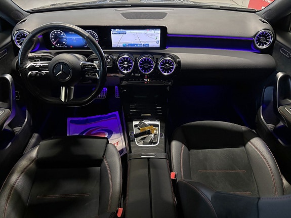 Mercedes-Benz A250 e 15 of 30