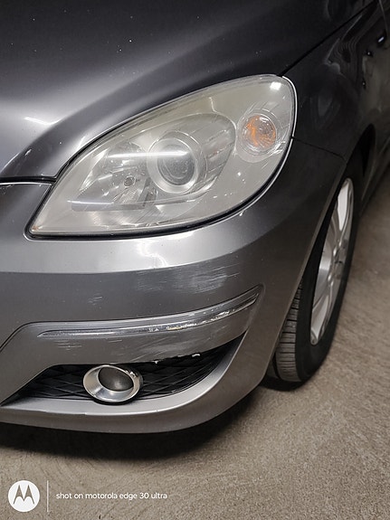 Mercedes-Benz B180 5 of 15