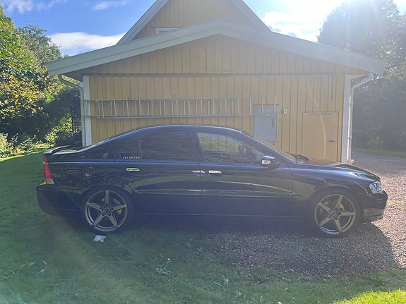 Volvo S60 3 of 11