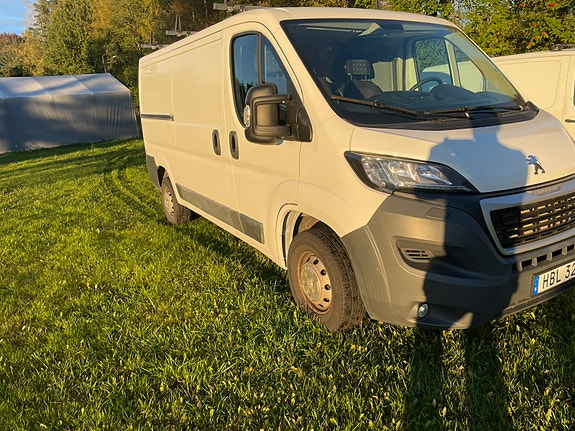 Peugeot Boxer 2 of 11