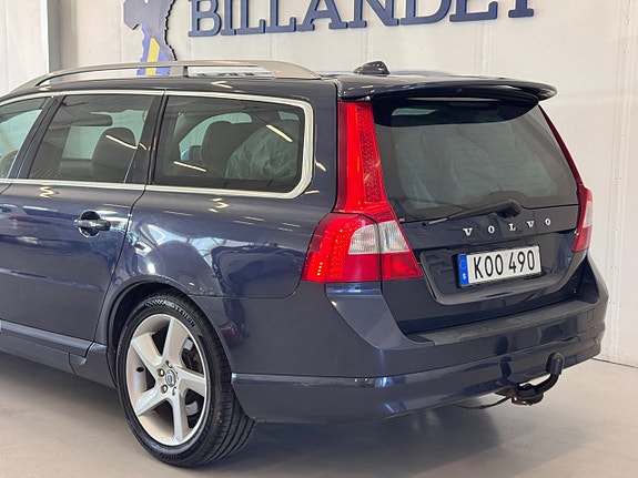 Volvo V70 5 of 27