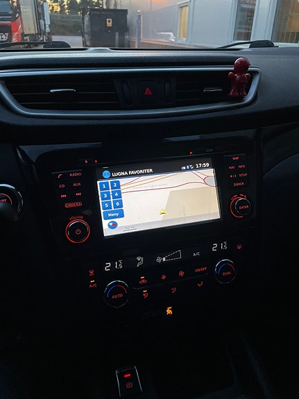 Nissan Qashqai 8 of 12
