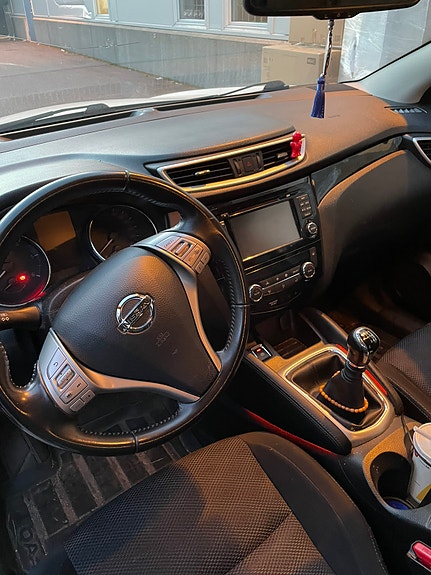 Nissan Qashqai 6 of 12