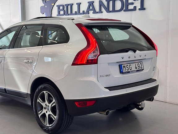 Volvo XC60 5 of 27