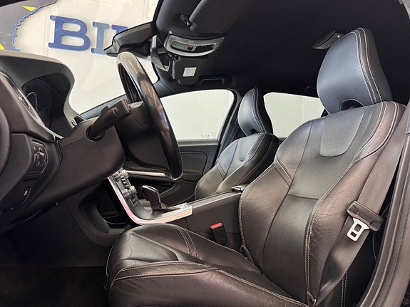 Volvo V60 13 of 27