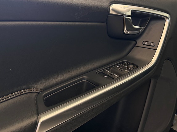 Volvo V60 27 of 27