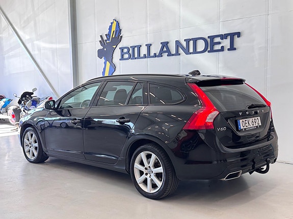 Volvo V60 4 of 27