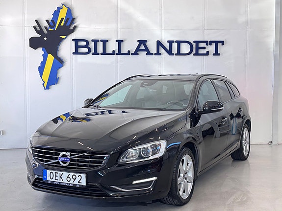Volvo V60 2 of 27