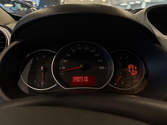 Renault Kangoo Express 14 of 16