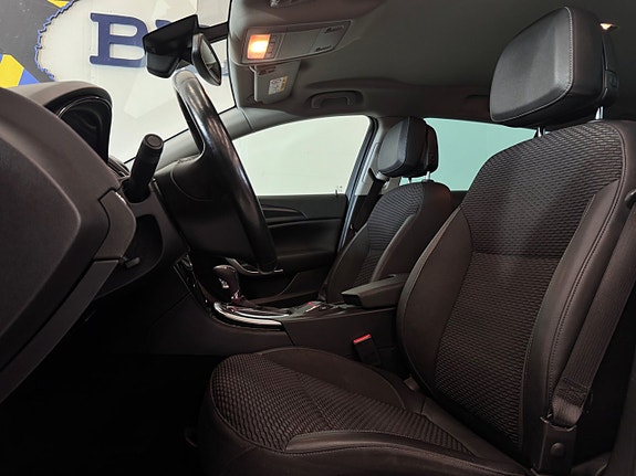 Opel Insignia Country Tourer 13 of 26
