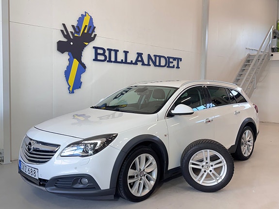 Opel Insignia Country Tourer 8 of 26