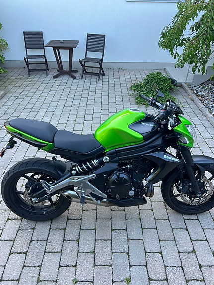 Kawasaki Ninja ER-6n 3 of 5