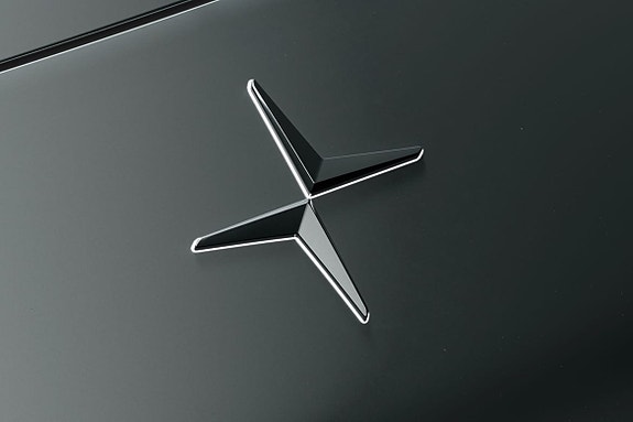 Polestar 4 9 of 20