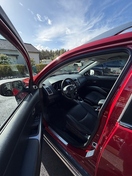 Mitsubishi Outlander 10 of 13