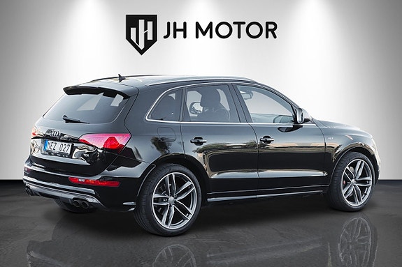 Audi SQ5 6 of 18