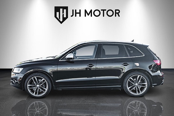 Audi SQ5 3 of 18