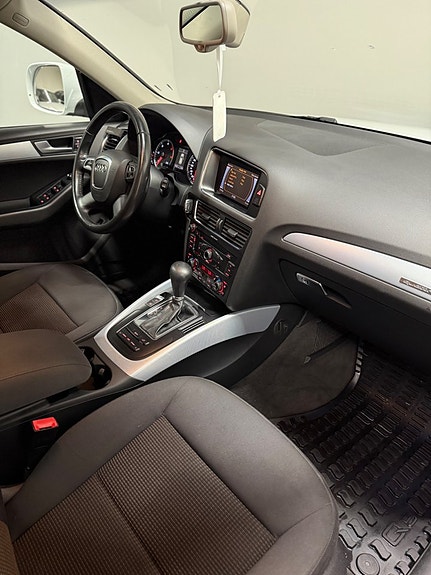 Audi Q5 10 of 21