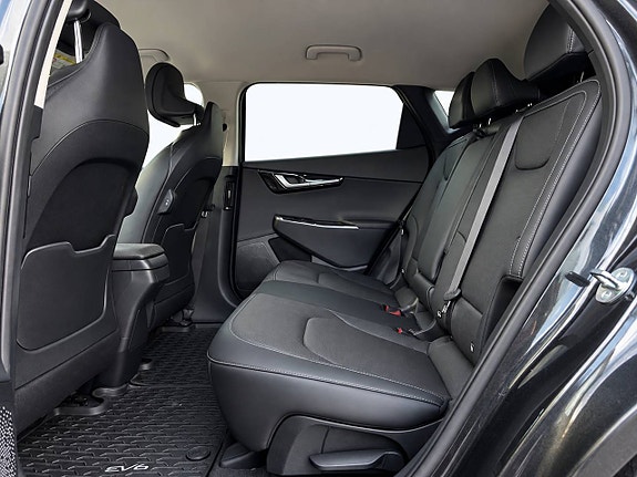 Kia EV6 9 of 14