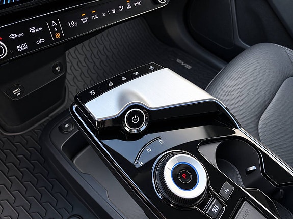 Kia EV6 12 of 14