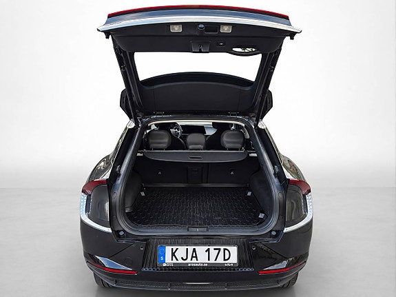 Kia EV6 7 of 14