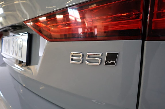 Volvo V60 Cross Country 10 of 15