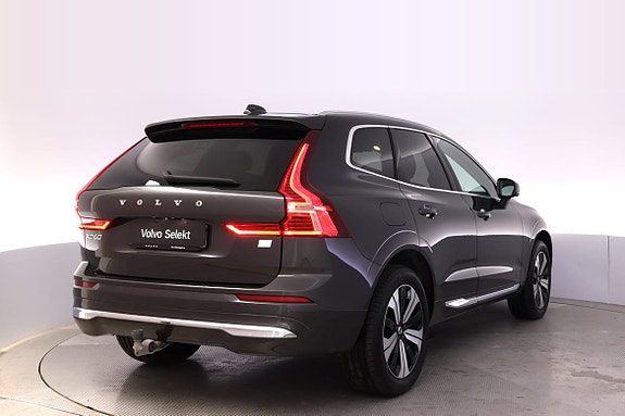 Volvo XC60 4 of 18