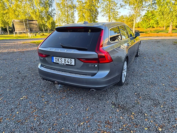 Volvo V90 5 of 9