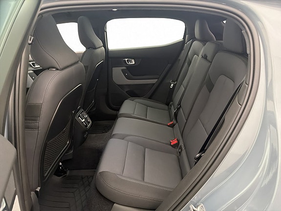 Polestar 2 15 of 30
