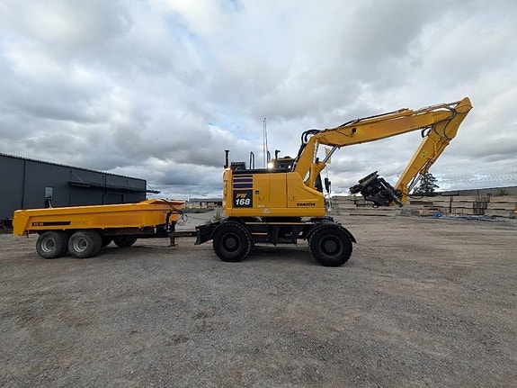 Komatsu PW 168-11E1 2 of 24